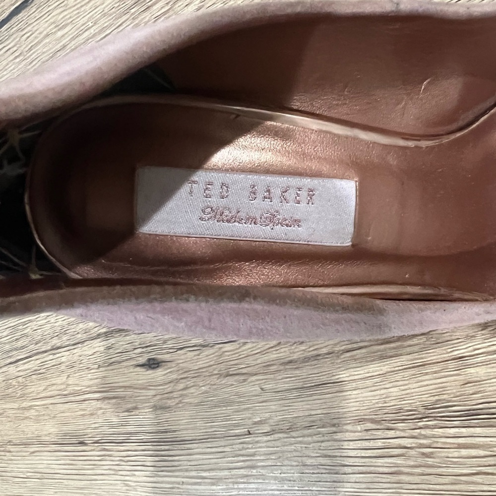 Ted Baker Pink Savio Suede Pointed Pumps Heels - Picture 5 of 7